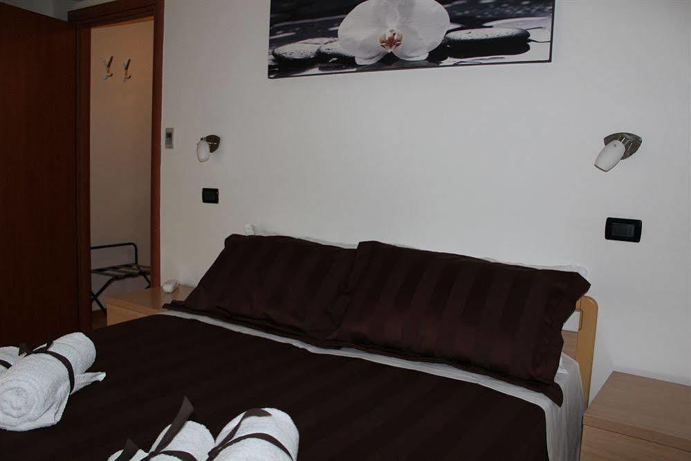 Residence Cigno Ρίμινι Εξωτερικό φωτογραφία