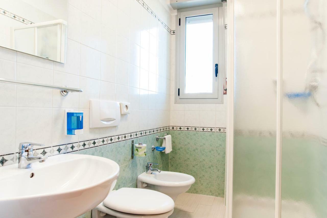 Residence Cigno Ρίμινι Εξωτερικό φωτογραφία
