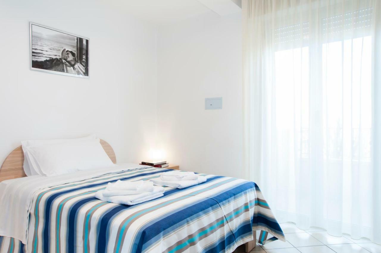 Residence Cigno Ρίμινι Εξωτερικό φωτογραφία